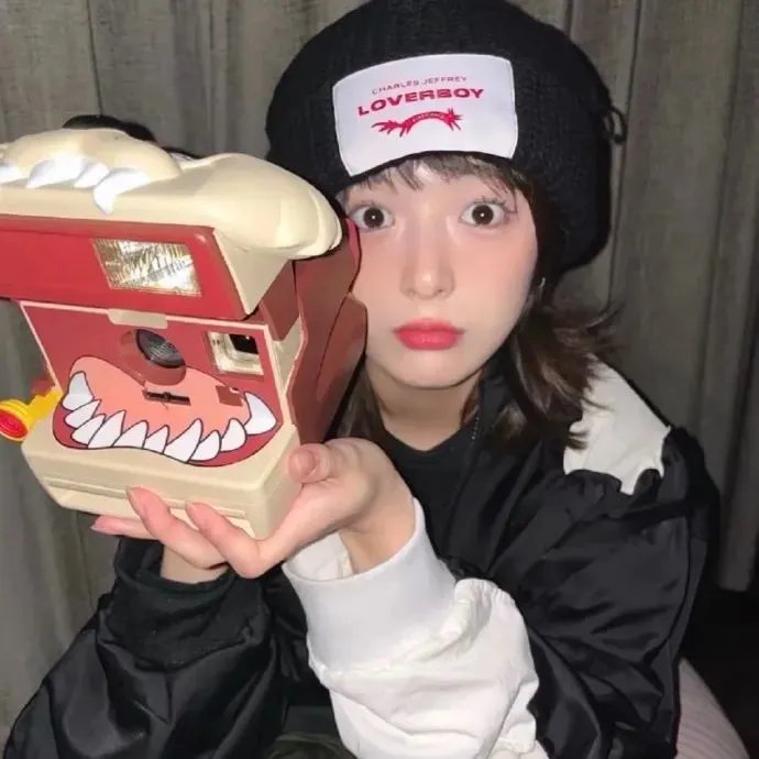艳舞满巴黎
